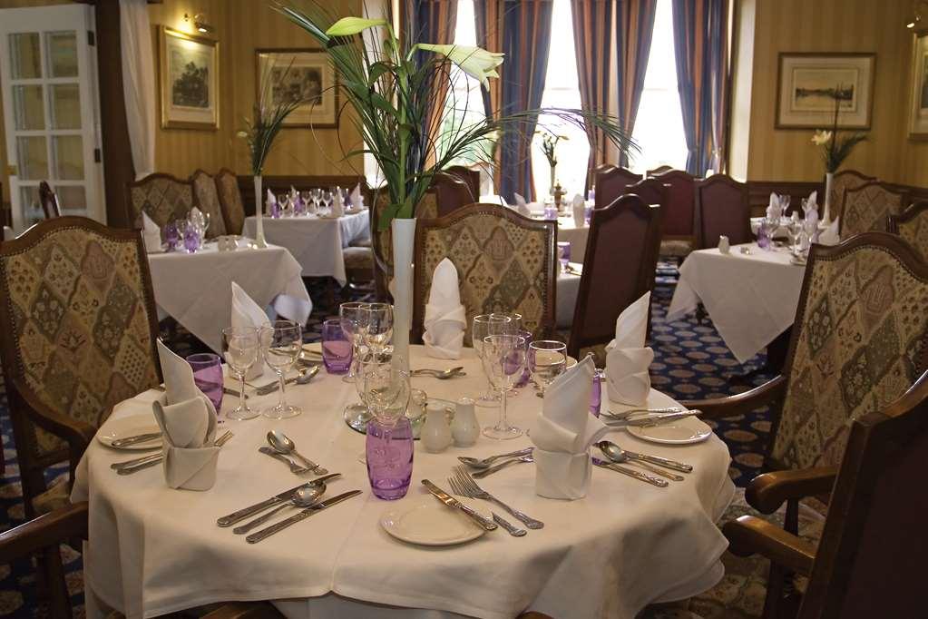 Burnley North Oaks Hotel And Leisure Club レストラン 写真